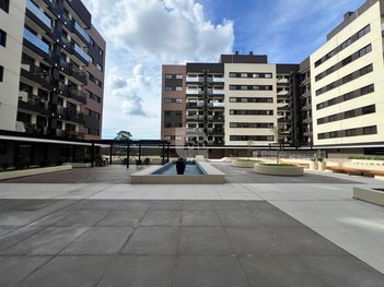 apartment em Rua Monsenhor Ivo Zanlorenzi, Campina do Siqueira - Curitiba - PR