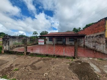 house em Avenida Alessandro Marchió, São João - Mineiros - GO