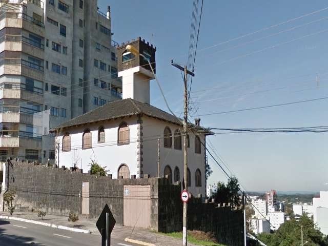 TERRENO PINHEIRO MACHADO