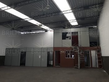 industrial em Rua Maria Quintina dos Santos, Pestana - Osasco - SP