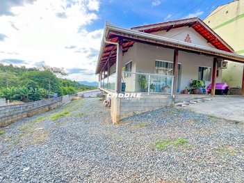 house em Rua Norberto Seara Heusi, Escola Agrícola - Blumenau - SC