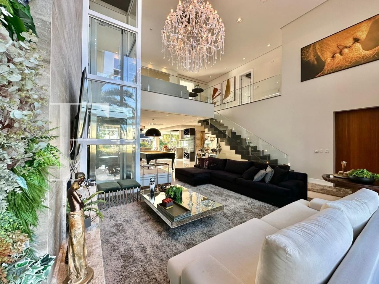 WhatsApp Image 2025-10-29 at 09.22