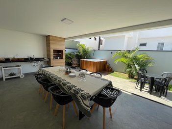 house em Avenida dos Três Poderes, Residencial Central Parque - Salto - SP