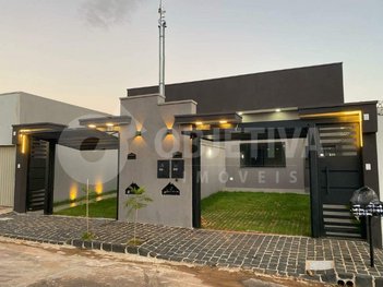 house em Rua Genuína de Oliveira, Shopping Park - Uberlândia - MG