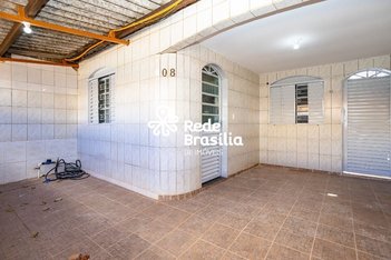 house em QNL 26 Conjunto C, Taguatinga Centro (Taguatinga) - Brasília - DF