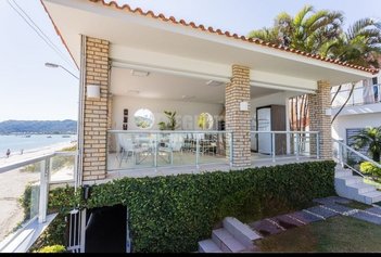 house em Berta Lutz, Cachoeira do Bom Jesus - Florianópolis - SC