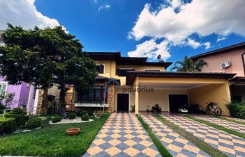house em Avenida Nicola Capucci, Cidade Jardim - Jacareí - SP