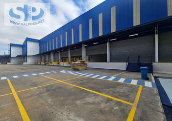 industrial em Rua Colina, Água Chata - Guarulhos - SP