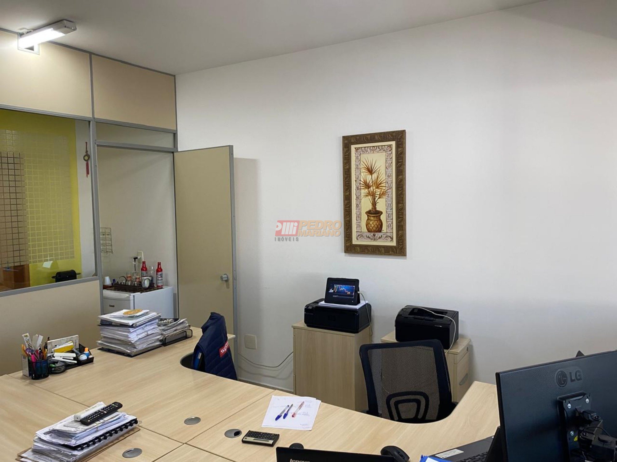 04cf0c97-670c-4805-a05d-aa0d5a776b75