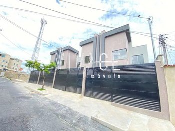 house em Rua José do Patrocínio, Santa Mônica - Belo Horizonte - MG