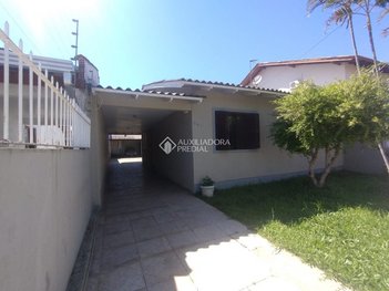 house em Rua Esperança, Vila Parque Brasília - Cachoeirinha - RS
