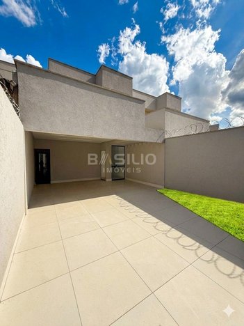 house em Rua MDV 12, Moinho dos Ventos - Goiânia - GO