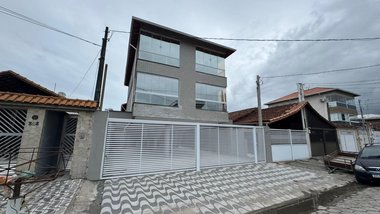 house em Avenida Carlos Alberto Perrone, Maracanã - Praia Grande - SP