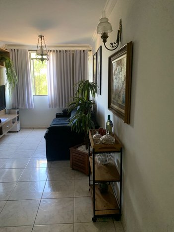 apartment em Rua Mitsuzo Taguchi, Vila Nova - Maringá - PR