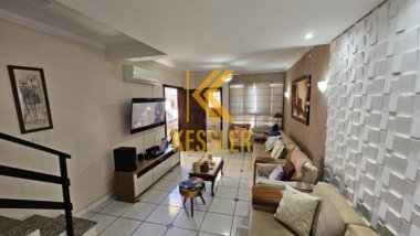 house em Rua Doutor Malheiros, Santo Antônio - Porto Alegre - RS