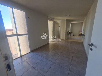 apartment em Rodovia BR-040, Santa Maria - Brasília - DF