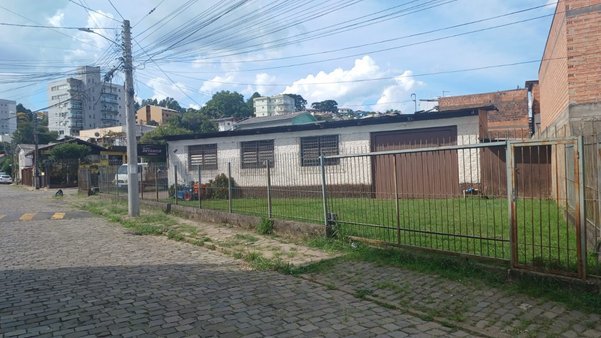 Cômodo Condomínio
