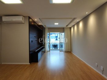 apartment em Rua Jaú Guedes da Fonseca, Coqueiros - Florianópolis - SC