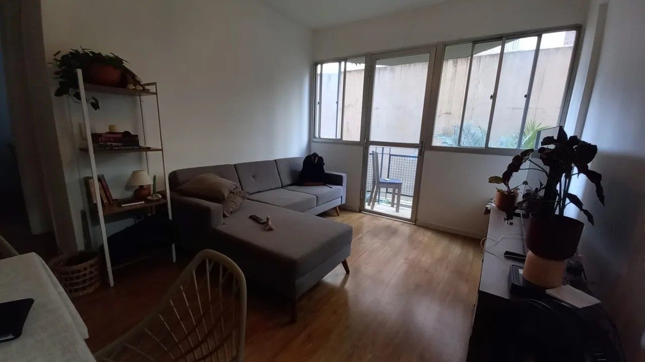 img0