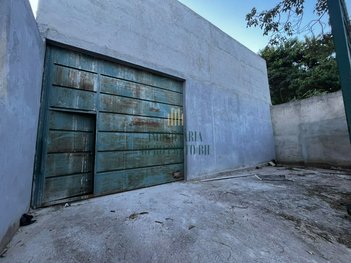 industrial em Avenida Campina Grande, Parque Xangri-Lá - Contagem - MG
