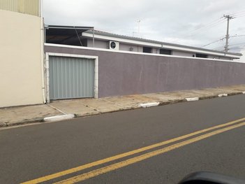 house em Rua dos Ipês Roxos, Vila Boa Vista - Campinas - SP