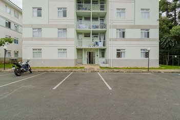 apartment em Rua Emília Michalski Ubá, Cachoeira - Curitiba - PR