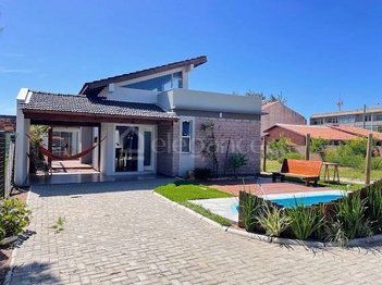 house em Rua Rio Carreiro, Centro - Xangri-Lá - RS