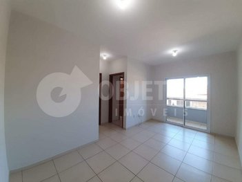 apartment em Rua Jerônima Lucas Barros, Segismundo Pereira - Uberlândia - MG