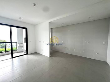 apartment em Rodovia Tertuliano Brito Xavier, Jurerê - Florianópolis - SC