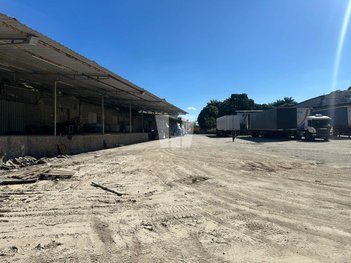 industrial em Rua Aquidauana, Novo Progresso - Contagem - MG