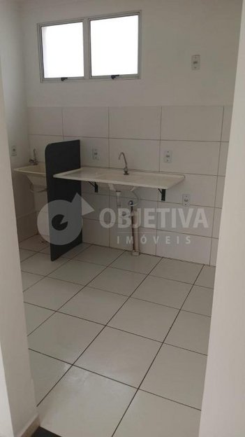 apartment em Rua Antônio Domingues, Chácaras Tubalina e Quartel - Uberlândia - MG