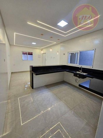 house em Rua Vinte e Seis de Janeiro, Mirim - Praia Grande - SP