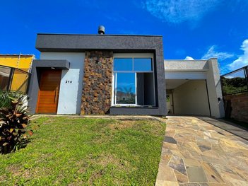 house em Luiz Delfino, Espírito Santo - Porto Alegre - RS