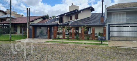 house em Rua Padre Cristóvão de Mendonza, Cristo Rei - São Leopoldo - RS