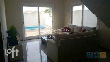 house em Víctor Rycembel, Centro - Canoas - RS