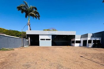 industrial em Avenida Doutor Antônio Alves Passig, Residencial e Comercial Palmares - Ribeirão Preto - SP