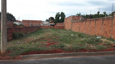 land_lot em Rua Cláudio Dionísio Sanches de Souza, Água Branca I - Araçatuba - SP