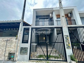 house em Rua Pirabeiraba, Balneário Piçarras - Balneário Piçarras - SC