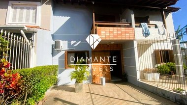 house em Rua Norival Paranaguá de Andrade, Hípica - Porto Alegre - RS