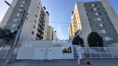 apartment em Rua João Vogelsanger, Santo Antônio - Joinville - SC