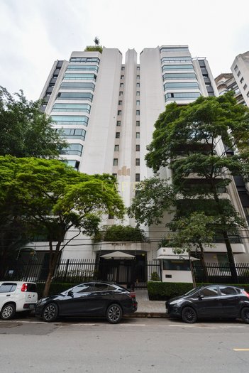 apartment em Avenida Ibijaú, Moema - São Paulo - SP