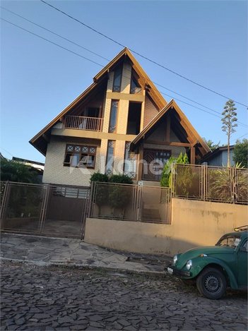 house em Rua Alfredo Ponne, Centro - Dois Irmãos - RS