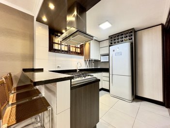 house em Rua Vadeco Suit, Uberaba - Curitiba - PR