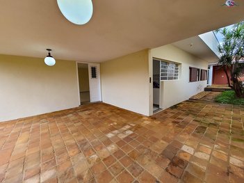 house em Avenida Álvares de Azevedo, Vila Liberdade - Jundiaí - SP