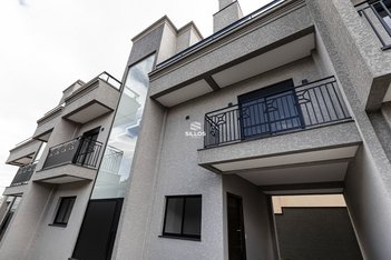 house em Rua Curupis, Santa Quitéria - Curitiba - PR