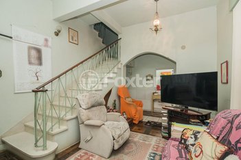 house em Avenida Clemenciano Barnasque, Teresópolis - Porto Alegre - RS