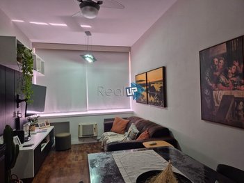 apartment em Rua Laranjeiras, Laranjeiras - Rio de Janeiro - RJ