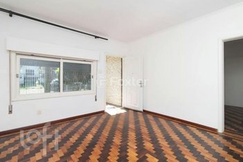 house em Rua Caieira, Medianeira - Porto Alegre - RS
