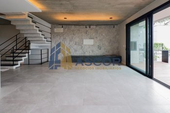house em Rua Laurindo Januário da Silveira, Lagoa da Conceição - Florianópolis - SC