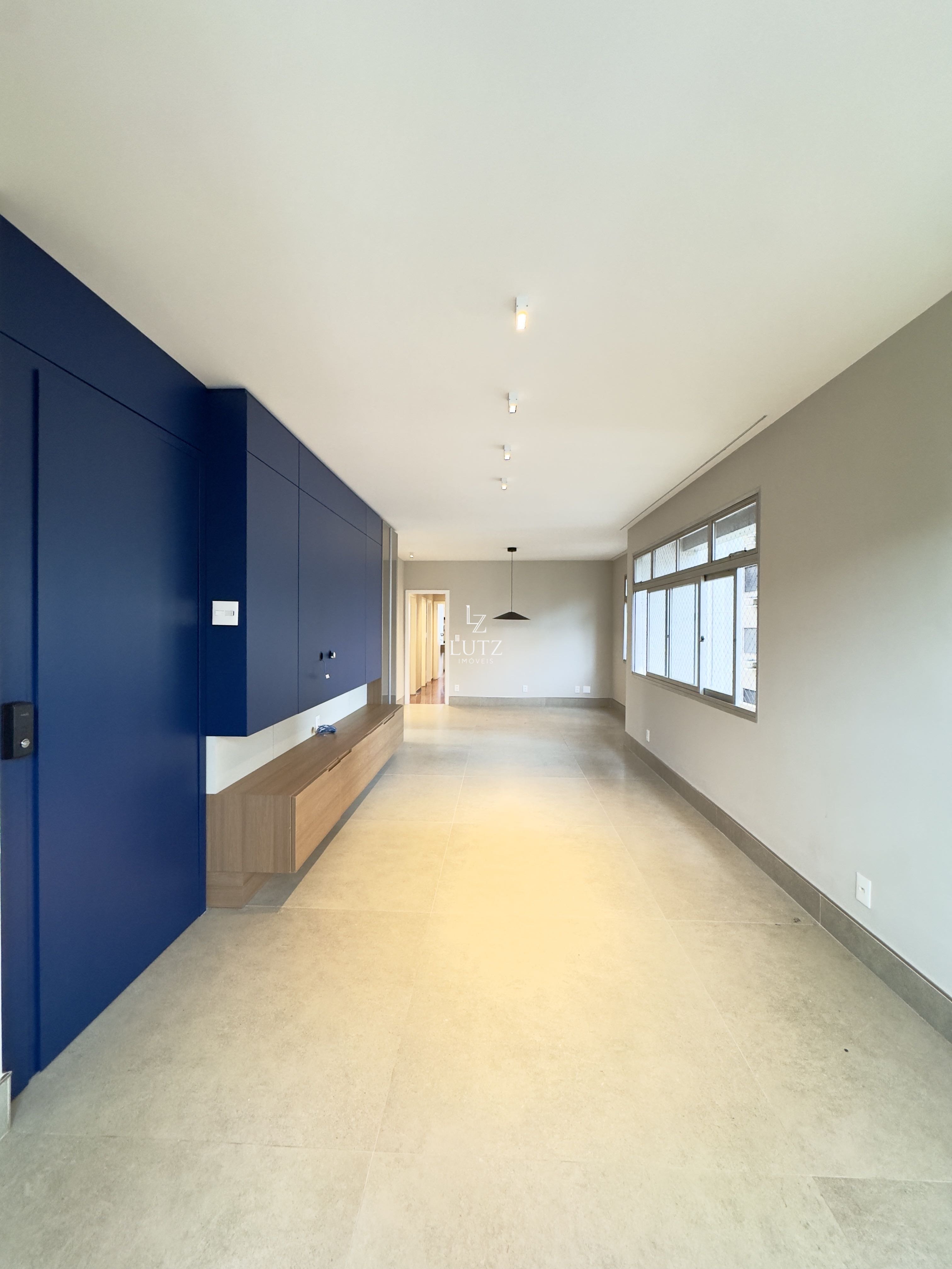 Apartamento com 4 quartos — Lourdes, Belo Horizonte